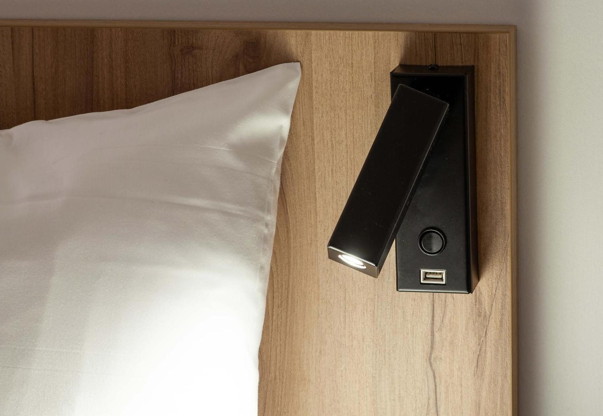 Mister Bed Hotel 3*